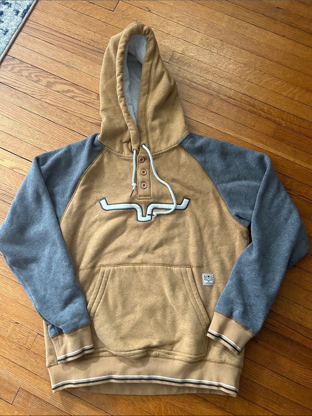 Kimes Ranch Two-Tone Hooded Pullover - Tan & Gray